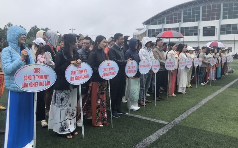 Công đoàn ngành Nông nghiệp và phát triển nông thôn tỉnh Lâm Đồng chăm lo cho đoàn viên, người lao động. Ảnh: ĐỨC LÂM