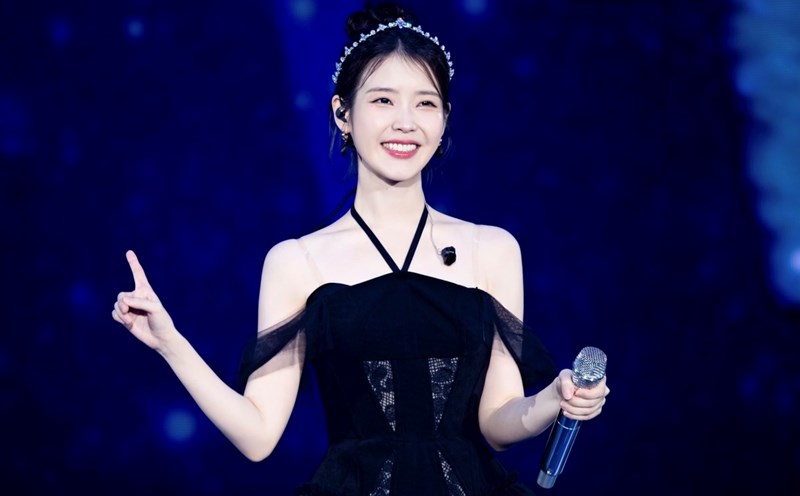 Nữ ca sĩ Hàn Quốc IU. Ảnh: Naver