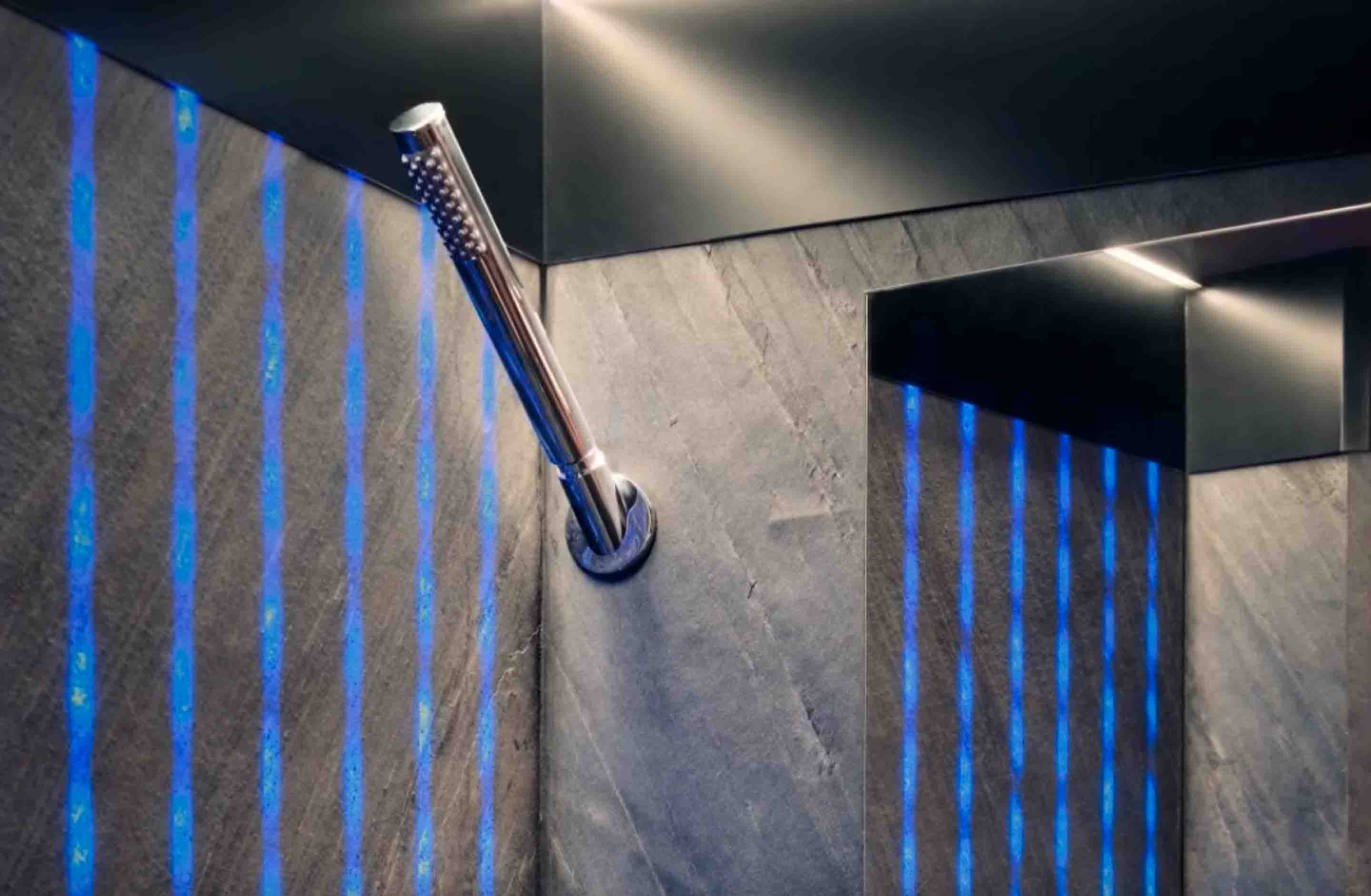 The bathroom has a futuristic design. Photo: Smart Adventure