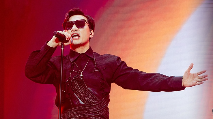 MC Thành Trung biểu diễn tại "Anh trai vượt ngàn chông gai". Ảnh: Nhà sản xuất