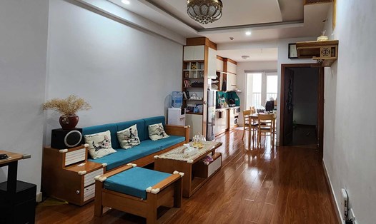 Để thoát hàng, nhiều chủ nhà chung cư cũ đã giảm giá và mời chào khách cũ. Ảnh: Cao Nguyên.