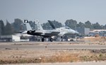 Israel ném bom các mục tiêu ở Lebanon