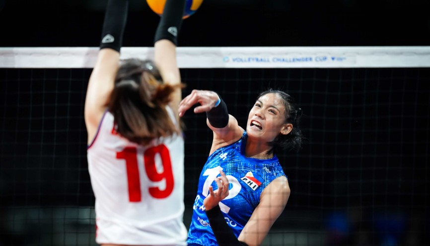 Tuyển bóng chuyền nữ Philippines và Việt Nam gặp lại nhau sau gần 1 tháng. Ảnh: FIVB