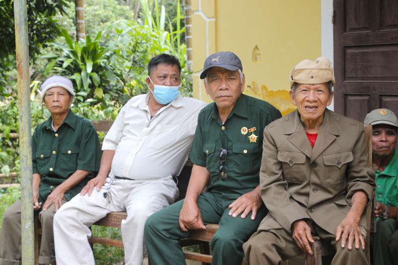 Nhiều hoạt động mang ý nghĩa thiết thực của chuỗi chương trình “Hạ yêu thương năm 2024” nhân ngày Thương binh - Liệt sĩ hướng về đồng bào dân tộc thiểu số xã Quảng Nhâm, huyện A Lưới, tỉnh Thừa Thiên - Huế. Ảnh: Sông Hàn