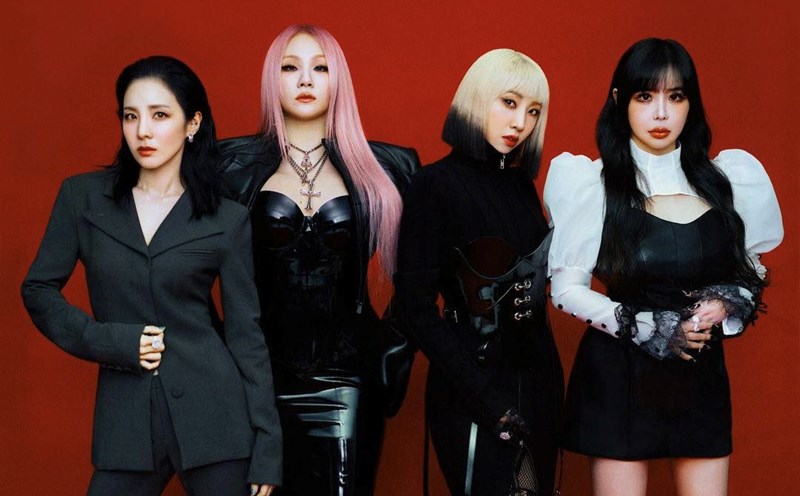 2NE1 làm gì đầu tiên sau 7 năm lu mờ trước Blackpink?