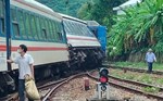 Tàu trật bánh gần đèo Hải Vân: Đường sắt Bắc Nam đã thông
