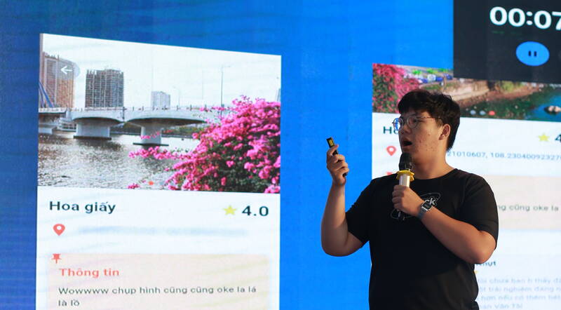 Các ý tưởng về ứng dụng công nghệ vào ngành du lịch Đà Nẵng nói riêng và các tỉnh miền Trung nói chung được trình bày tại tại cuộc thi UniHack 2024. Ảnh: Nguyễn Linh