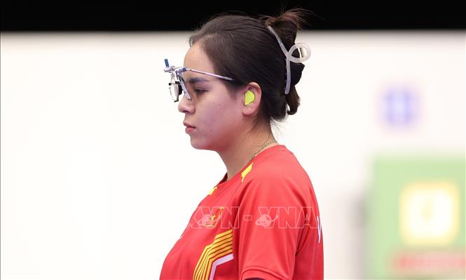 Xạ thủ Trịnh Thu Vinh giành hạng 4 chung cuộc tại Olympic Paris 2024. Ảnh: TTXVN 