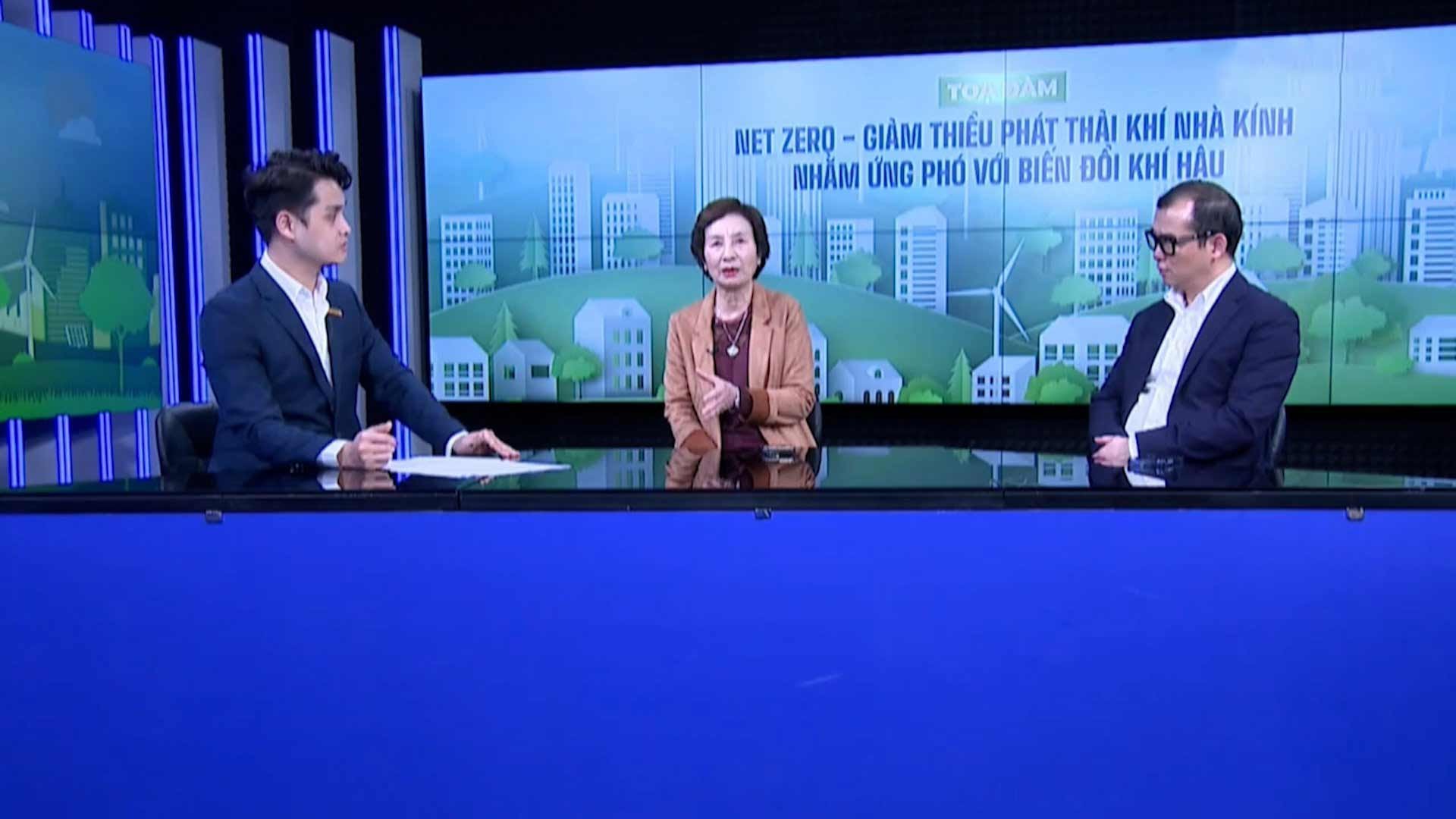 Seminar "Reducing greenhouse gas emissions to respond to climate change". Photo: Hoang Xuyen