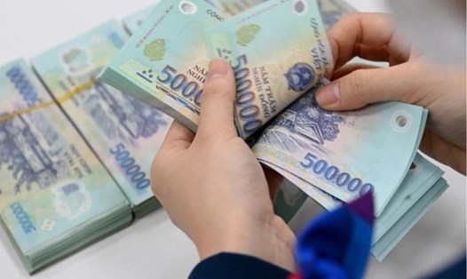 Cán bộ, công chức, viên chức, lực lượng vũ trang tỉnh Cà Mau sẽ được nhận mức lương mới từ tháng 8.2024. Ảnh: Minh hoạ