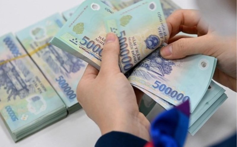 Cán bộ, công chức, viên chức, lực lượng vũ trang tỉnh Cà Mau sẽ được nhận mức lương mới từ tháng 8.2024. Ảnh: Minh hoạ