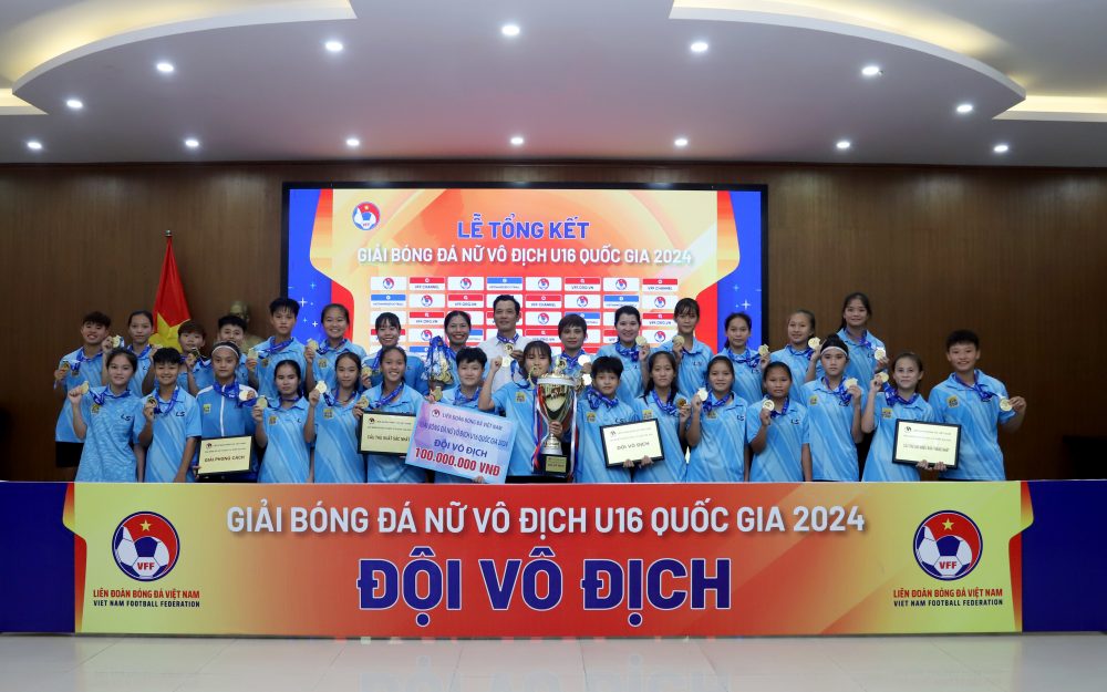 U16 Hà Nội vô địch giải bóng đá nữ U16 Quốc gia 2024. Ảnh: VFF