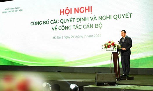 Hội nghị công bố Quyết định của Đảng ủy Khối Doanh nghiệp Trung ương về nhân sự cấp cao tại Vietcombank. Ảnh: Vietcombank.