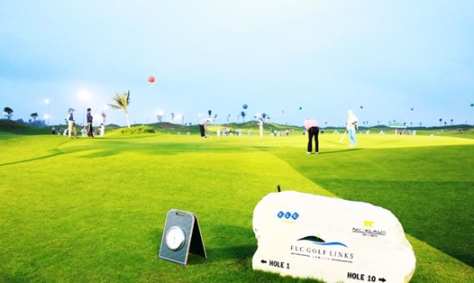 Dù đã hoạt động trở lại khá nhộn nhịp nhưng FLC Golf & Resort Sầm Sơn vẫn nợ BHXH với số tiền lớn. Ảnh: T.L