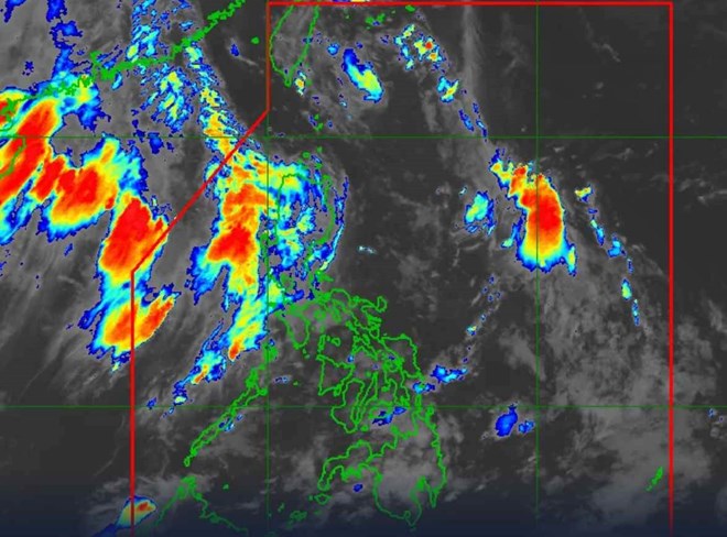 On July 29, the low-pressure area near the South China Sea is unlikely to intensify into a storm. Photo: PAGASA