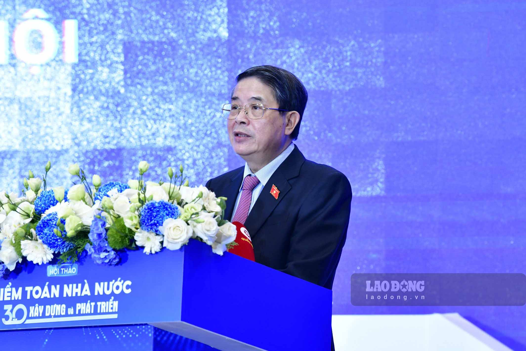 Phó Chủ tịch Quốc hội Nguyễn Đức Hải phát biểu chào mừng hội thảo.