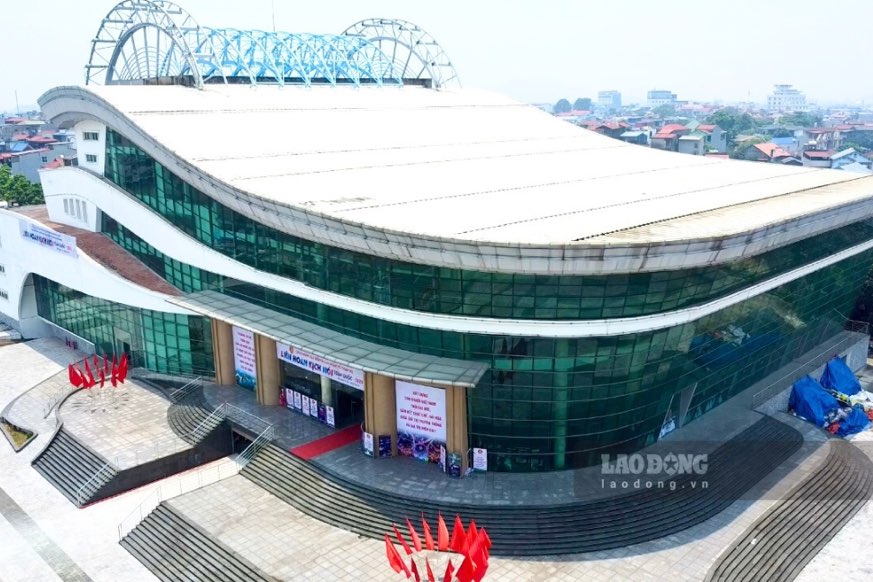 Loạt công trình thiết chế văn hóa góp phần nâng cao đời sống tinh thần người dân. Ảnh: Việt Bắc