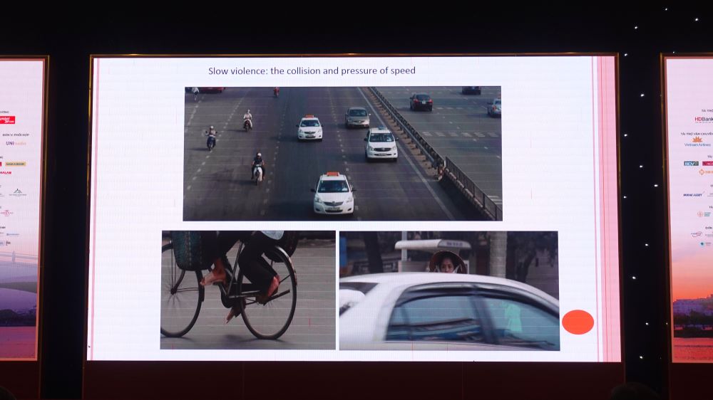 Điện ảnh Việt Nam muốn vang âm trên trường quốc tế cần thay đổi cách làm. Ảnh: Trần Thi