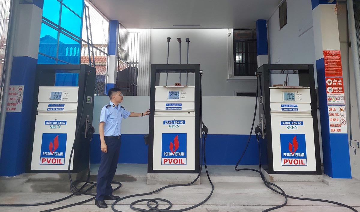 1 doanh nghiệp tư nhân kinh doanh xăng dầu ở huyện Hải Hậu, tỉnh Nam Định bị xử phạt. Ảnh: Cục QLTT tỉnh Nam Định