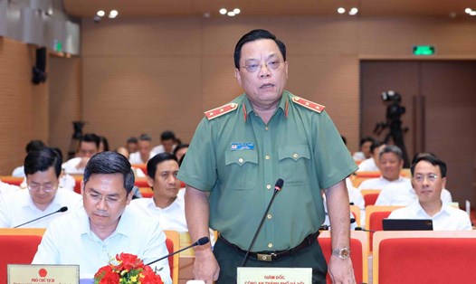 Trung tướng Nguyễn Hải Trung - Giám đốc Công an TP Hà Nội trả lời tại phiên chất vấn. Ảnh: HĐND TP Hà Nội
