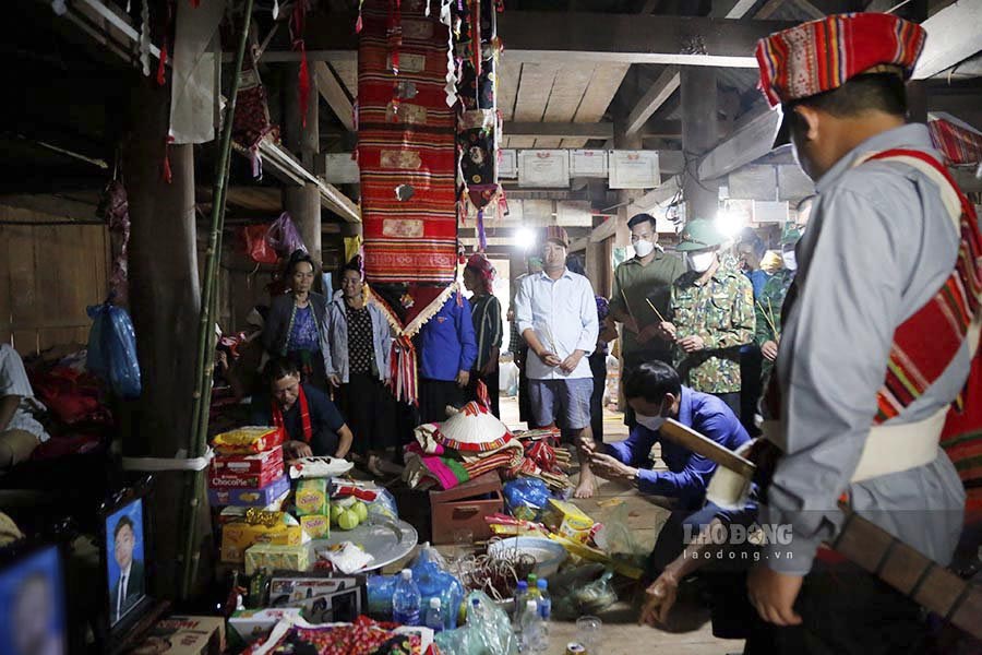 The devastating flash flood occurred on the night of the 24th, early morning of the 25th of July in Muong Pon border commune, Dien Bien district, Dien Bien province, leaving heartbreaking consequences. Many families have lost their loved ones.