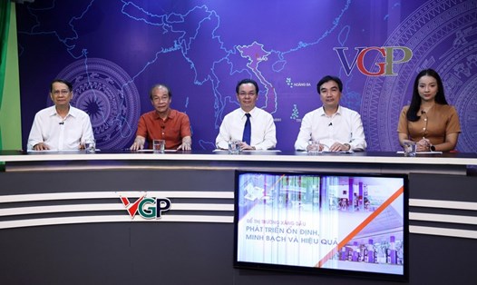 Tọa đàm "Để thị trường xăng dầu phát triển ổn định, minh bạch và hiệu quả". Ảnh: VGP/Dương Tuấn