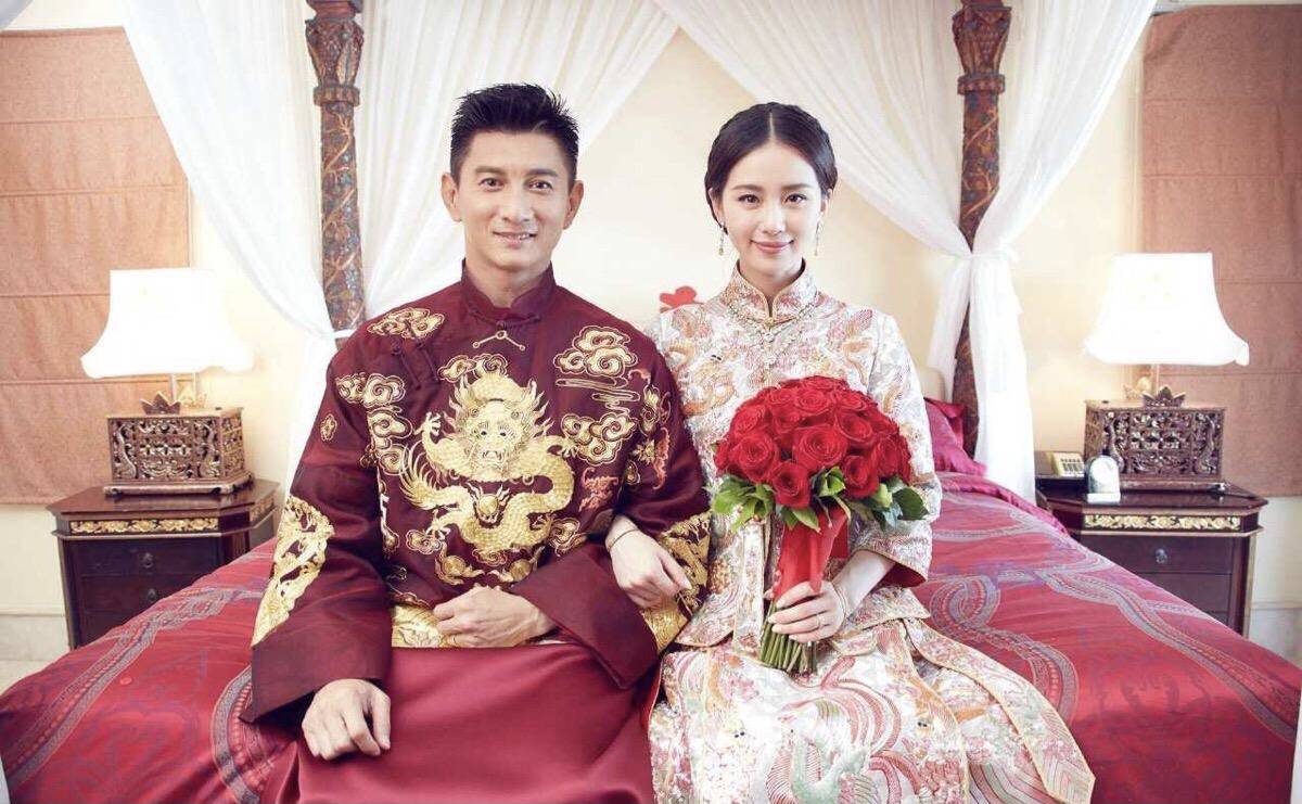 Ngô Kỳ Long and Lưu Thi Thi have been married for nearly 10 years. Photo: Weibo