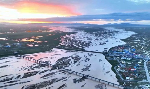 Đầu nguồn sông Dương Tử ở Trung Quốc. Ảnh: Xinhua