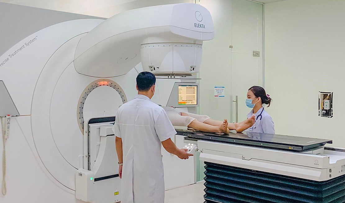 Precise and Synergy Platform radiotherapy systems at the Hospital. Photo: Quang Trung