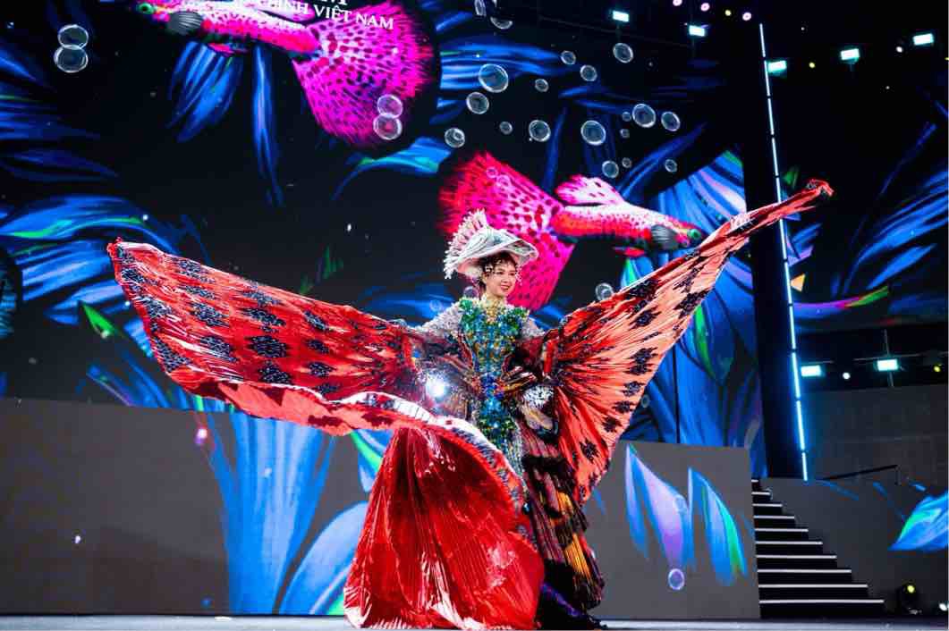 Nhìn lại loạt thiết kế ấn tượng của National Costume 2024