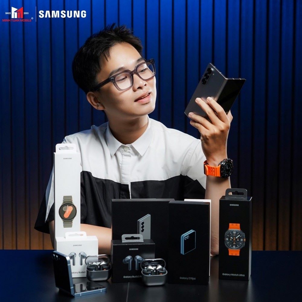 Theo thống kê đến 26.7, Minh Tuấn Mobile đã nhận được hơn 450 đơn hàng Galaxy Z6. Ảnh: K.Duy