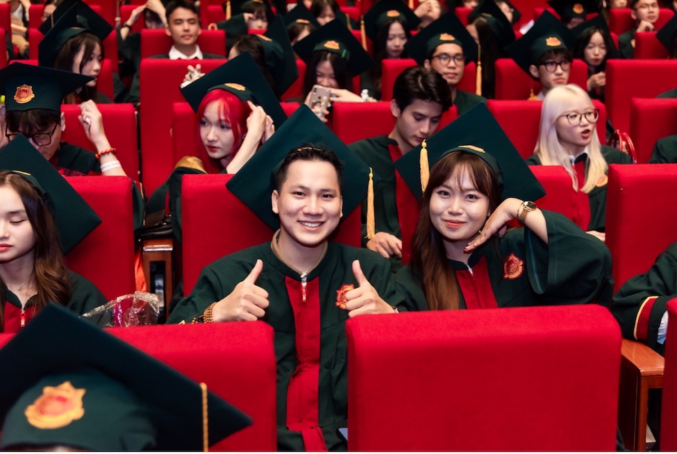 The joy of students at the graduation ceremony. Photo: UEB