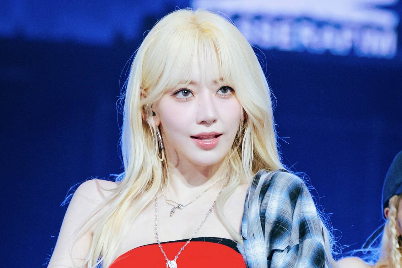 Nữ thần tượng Sakura (thành viên nhóm LE SSERAFIM). Ảnh: HYBE