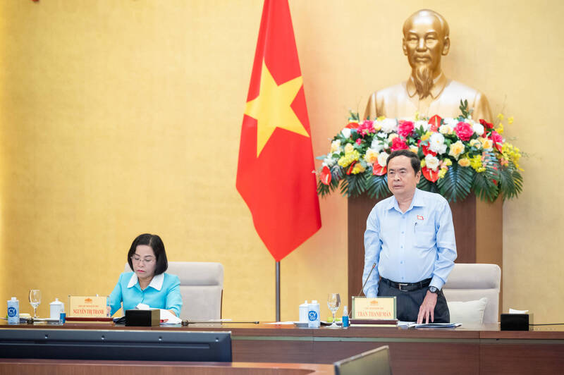 Ủy viên Bộ Chính trị, Chủ tịch Quốc hội Trần Thanh Mẫn chủ trì buổi làm việc với Ủy ban Văn hóa, Giáo dục, Ủy ban Xã hội và Ban Công tác đại biểu. Ảnh: Quốc hội
