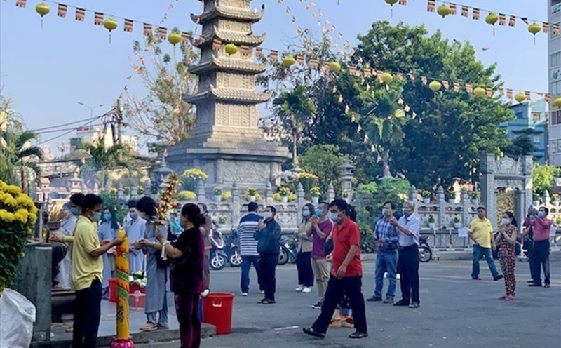 Việc giao đất hoạt động tôn giáo và cấp phép xây dựng các công trình tôn giáo luôn được các cấp quan tâm. Ảnh minh họa: Khánh Linh