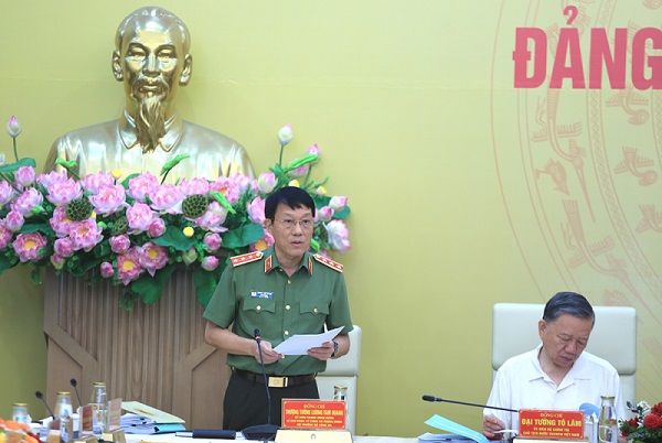 Bộ trưởng Lương Tam Quang phát biểu khai mạc hội nghị. Ảnh: Quỳnh Vinh
