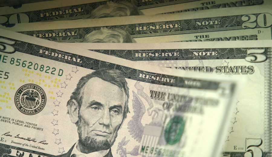 Đồng USD, chụp tại Washington DC, Mỹ. Ảnh: Xinhua