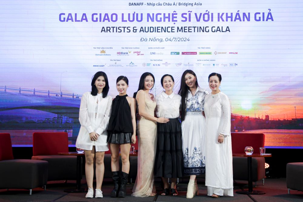 Cảm xúc của nghệ sĩ Việt khi tham dự Liên hoan phim châu Á Đà Nẵng 2024. Ảnh: LHP châu Á Đà Nẵng