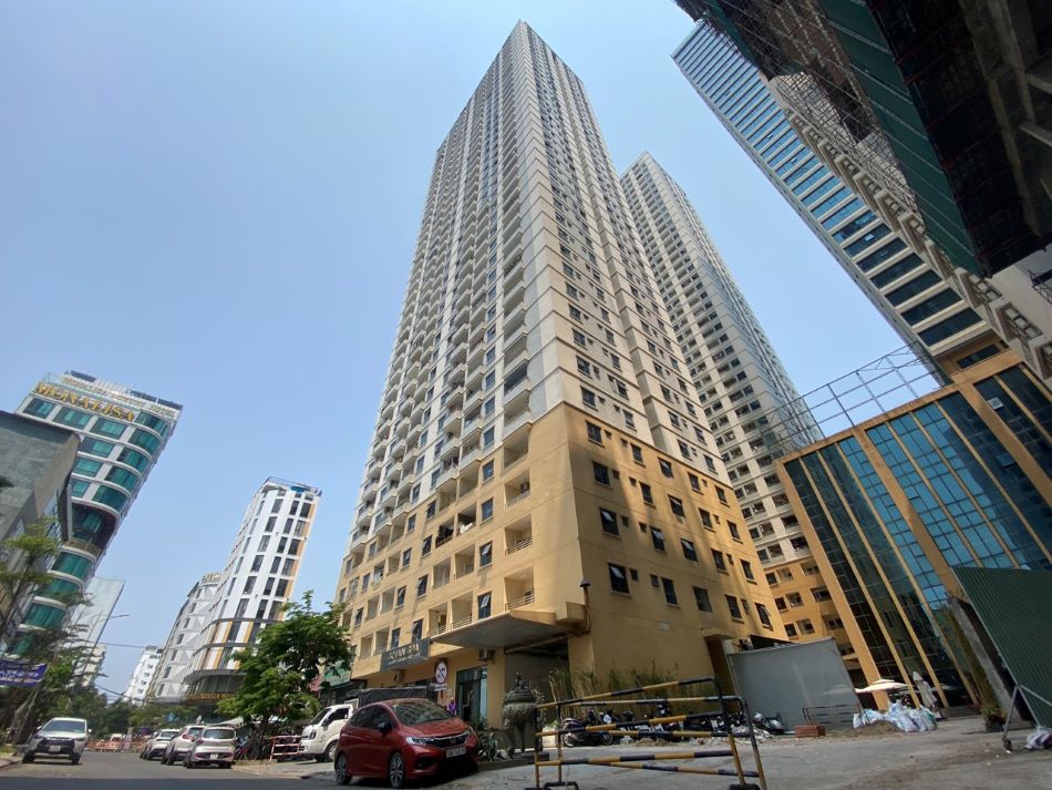 Chung cư Mường Thanh Đà Nẵng vẫn chưa xử lý xong sai phạm. Ảnh: Văn Trực