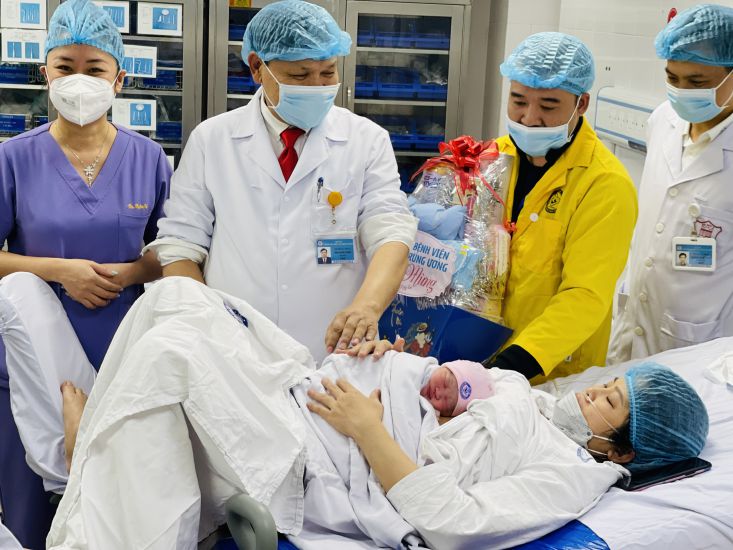 Một ca sinh tại Bệnh viện Phụ sản Trung ương. Ảnh: Lệ Hà