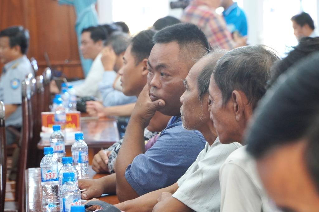 Rất đông ngư dân trên địa bàn huyện Châu Thành cùng tham gia hội thảo. Ảnh: Nguyên Anh