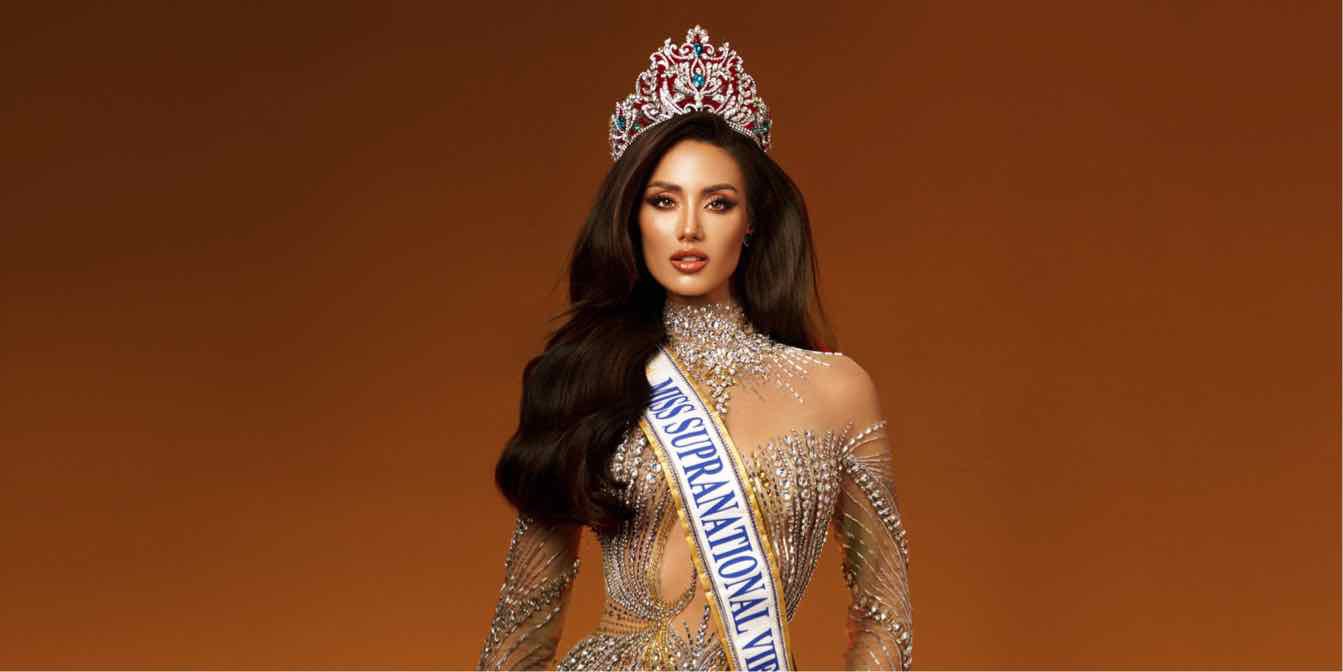 Lydie Vũ diện thiết kế "Galaxy gown". Ảnh: NSX