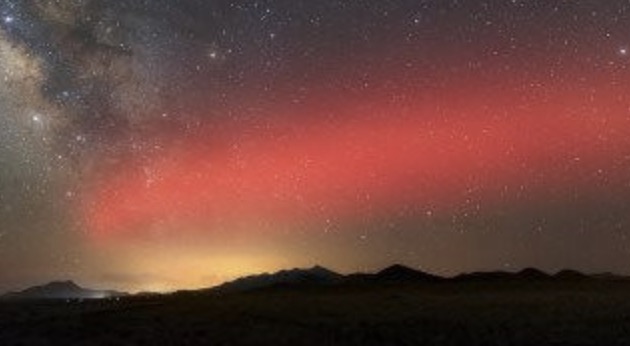 Những cấu trúc kỳ lạ đã được NASA phát hiện trong lớp plasma của bầu khí quyển. Ảnh: Chụp màn hình