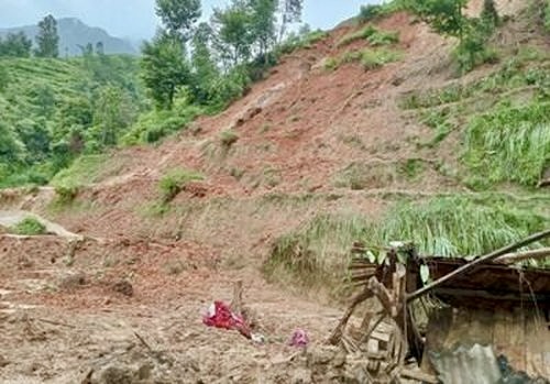 Hiện trường vụ sạt lở đất đá khiến 1 người tử vong ở Hà Giang. Ảnh: Kim Thu.