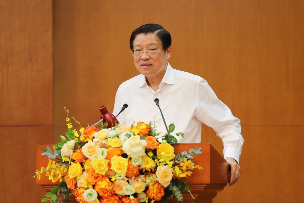 Ủy viên Bộ Chính trị, Bí thư Trung ương Đảng, Trưởng Ban Nội chính Trung ương Phan Đình Trạc - Phó Trưởng ban Thường trực Ban Chỉ đạo Trung ương về phòng, chống tham nhũng, tiêu cực - phát biểu tại Hội nghị. Ảnh: Đặng Phước