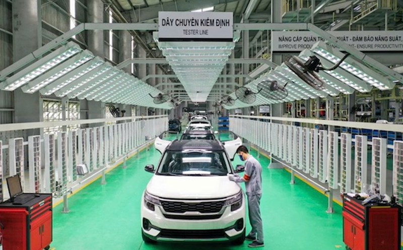 Việt Nam đã có 3 lần giảm lệ phí trước bạ với ôtô sản xuất, lắp ráp trong nước.  Ảnh: TC.
