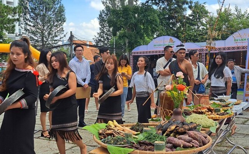 Hơn 5 triệu lượt khách đến Lâm Đồng du lịch trong 6 tháng đầu năm 2024. Ảnh: Mai Hương