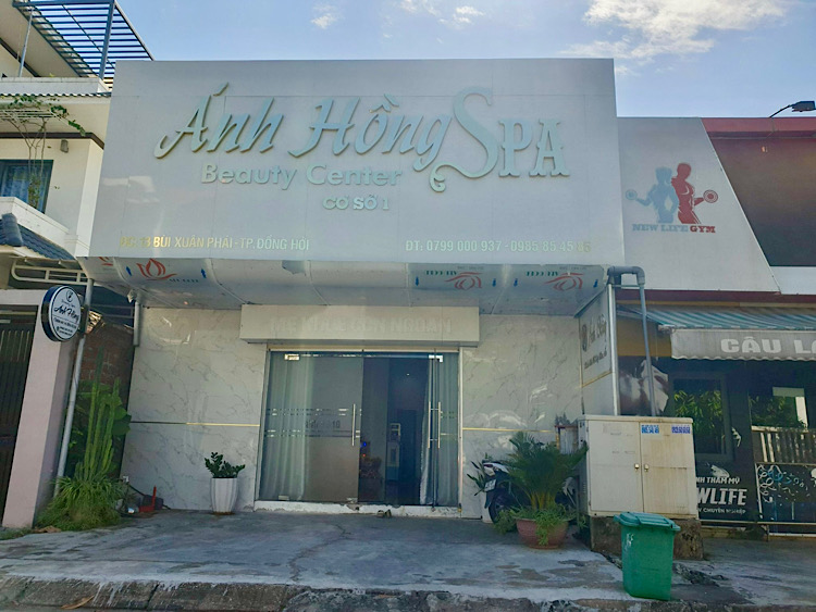 Cơ sở làm đẹp A.H.D.C.S vừa bị phạt 27,5 triệu đồng do vi phạm quy định trong lĩnh vực y tế. Ảnh: Công Sáng