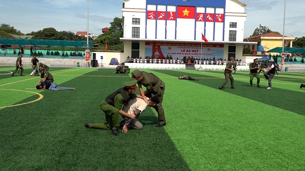 Trật tự thôn có thể hưởng mức hỗ trợ khi kiêm nhiệm. Ảnh: Công an tỉnh Hưng Yên