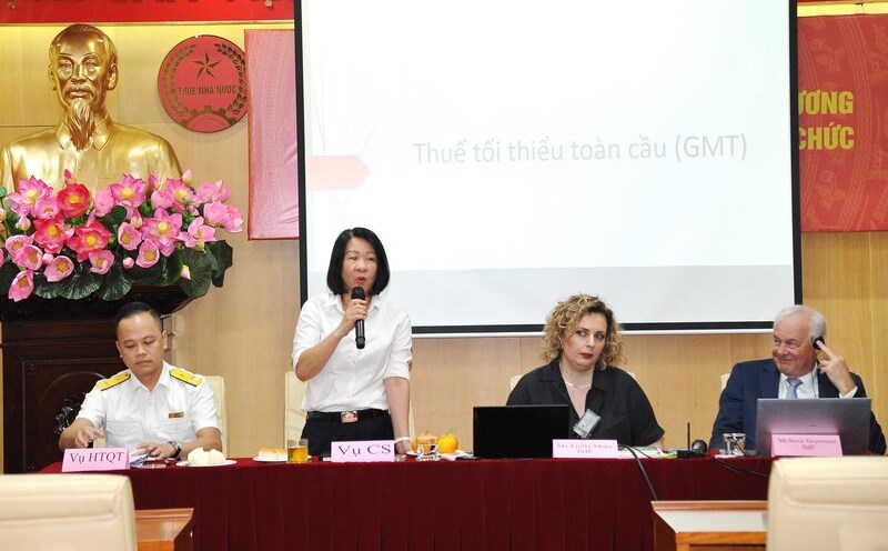 Phó Vụ trưởng Mạnh Thị Tuyết Mai phát biểu khai mạc hội thảo. Ảnh: Tổng cục Thuế